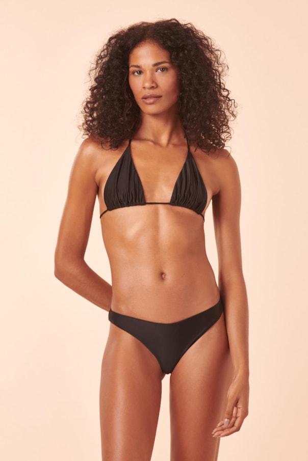 TOP EGITO LISO VER26 E TANGA ASA DELTA LEME PRETO