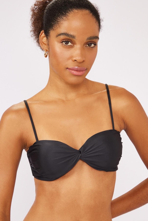 TOP STRIKE LISO INV25 E TANGA PACÍFICO CHIC BICOLOR INV25 PRETO