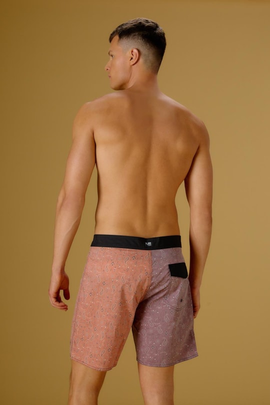 Imagem do produto Bermuda Midi Bandana Blush