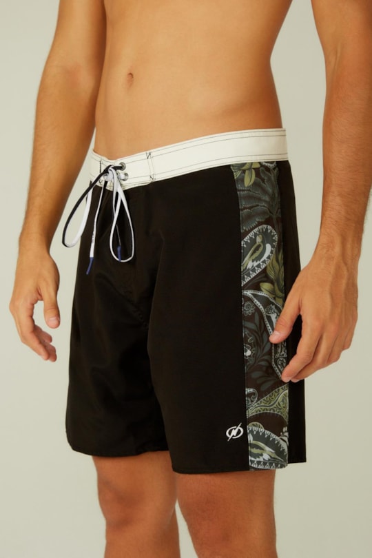 Imagem do produto Bermuda Midi Faixa Florest