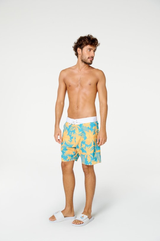 Imagem do produto Bermuda Midi Orquidario