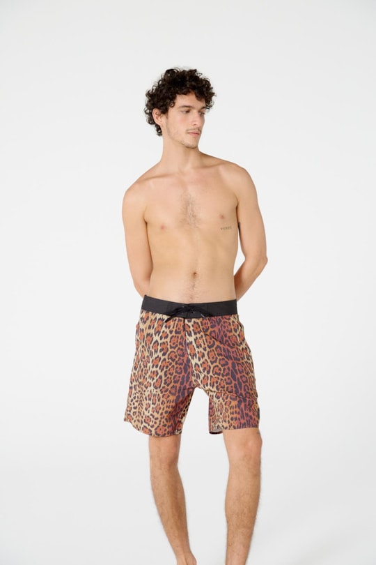 Imagem do produto Bermuda Midi Pintada