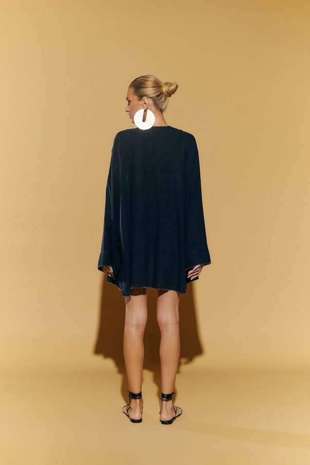 Blusa Kimono Ampla Linho Bordado