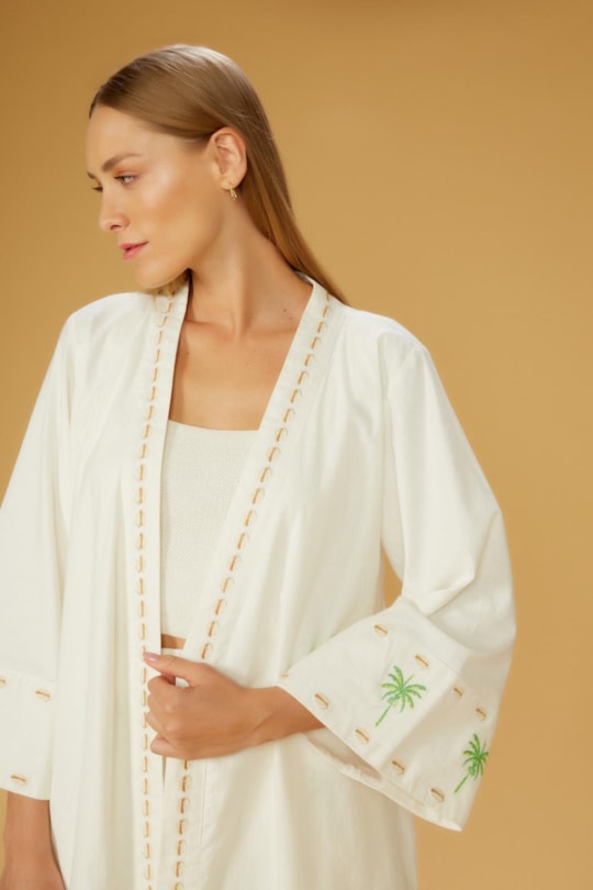 Imagem do produto Blusa Kimono Bordado Coqueirinhos