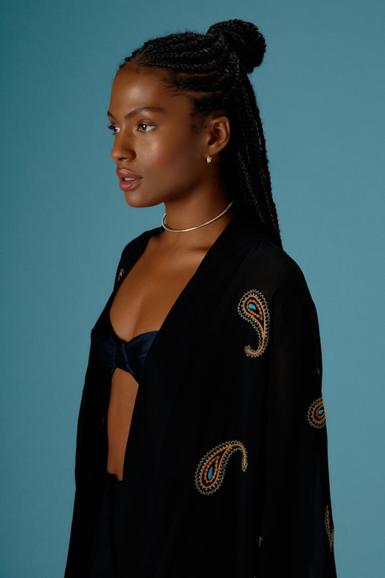 Imagem do produto Blusa Kimono Bordado Linha