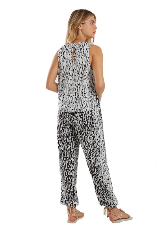 Imagem do produto Blusa Regata Canoa Pantera