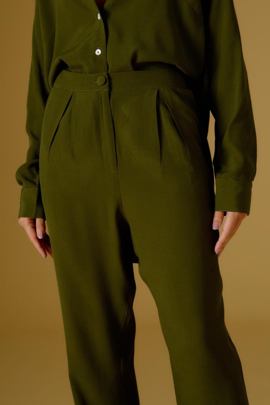 Imagem do produto Calca Aladin Botao Lisa