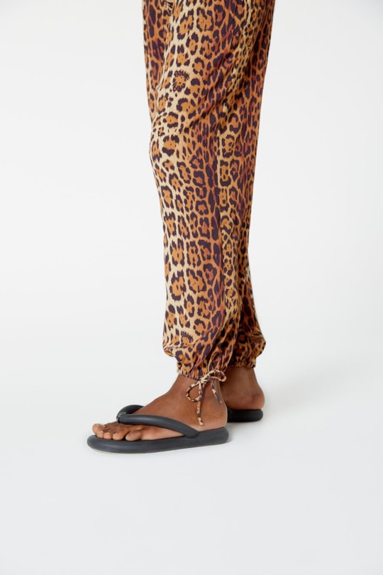 Imagem do produto Calca Prega Elastico Pintada