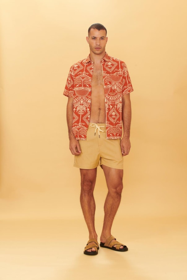 Camisa Com Pe De Gola Brisa Suave