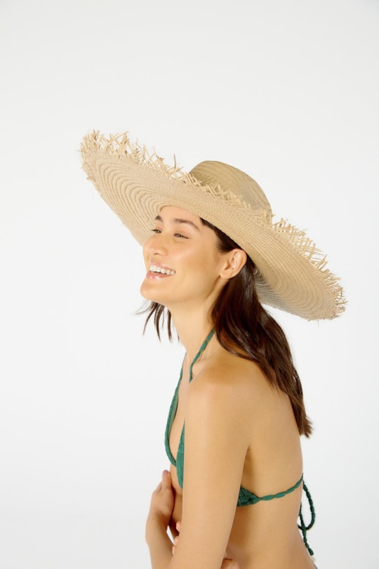 Imagem do produto Chapeu Palha Aba Larga Desfiada