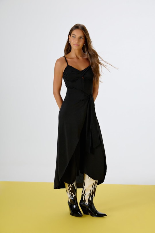 Imagem do produto Macacao Saia Sobreposta