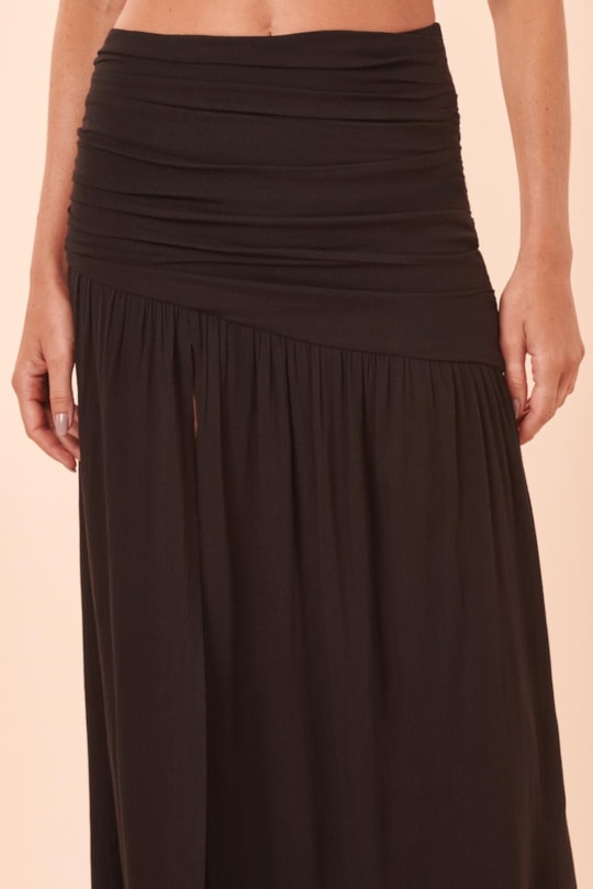 Imagem do produto Saia Cropped Pregas Frente Fenda Liso