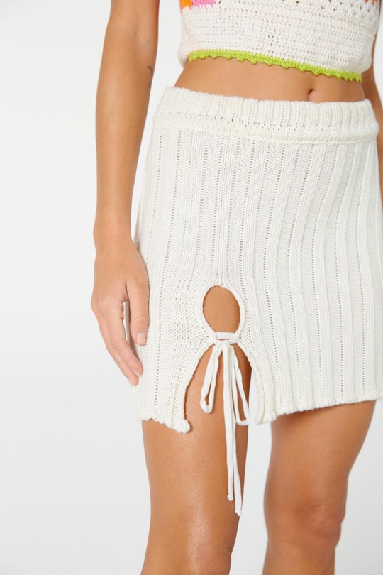 Imagem do produto Saia Curta Fenda Tricot