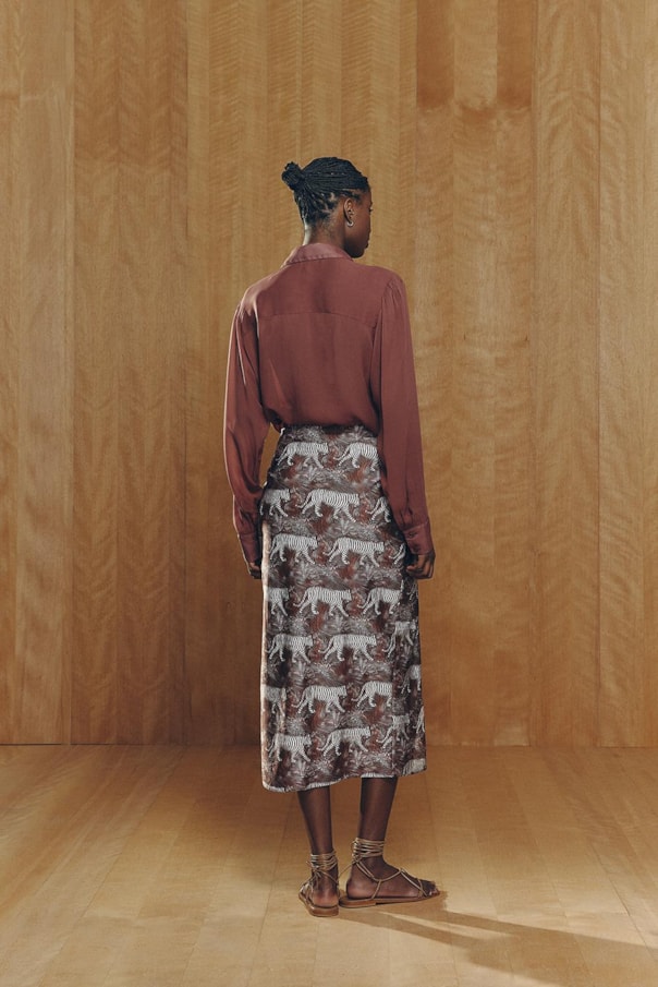 Saia Pareo Estampa Nebulosa