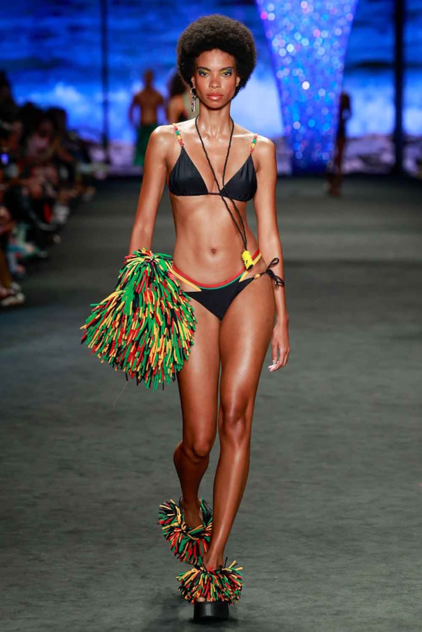 Sandalia Melissa Rota 72