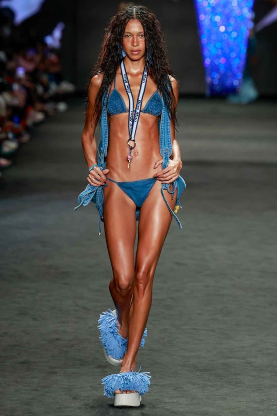 Sandalia Melissa Rota 72