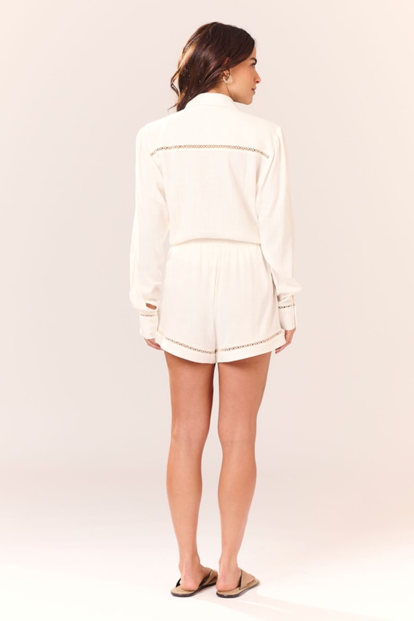 Short Curto Entremeio