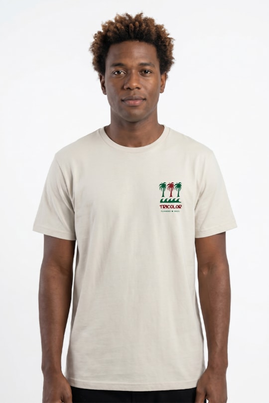 Imagem do produto T-Shirt Vibe Tricolor