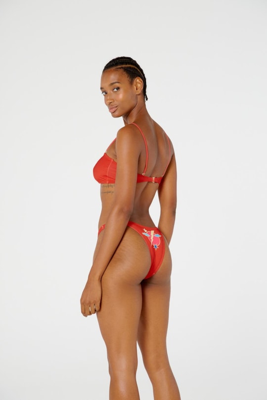 Imagem do produto Tanga Carioca Uau Localizado