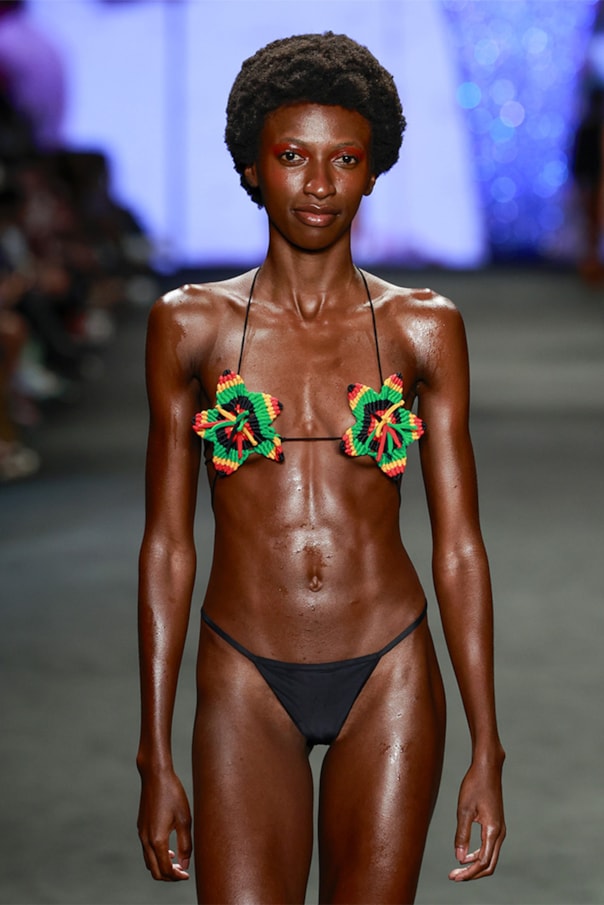 Top Flor De Reggae Desfile