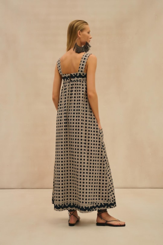 Vestido Amplo Luma New Est. Kona