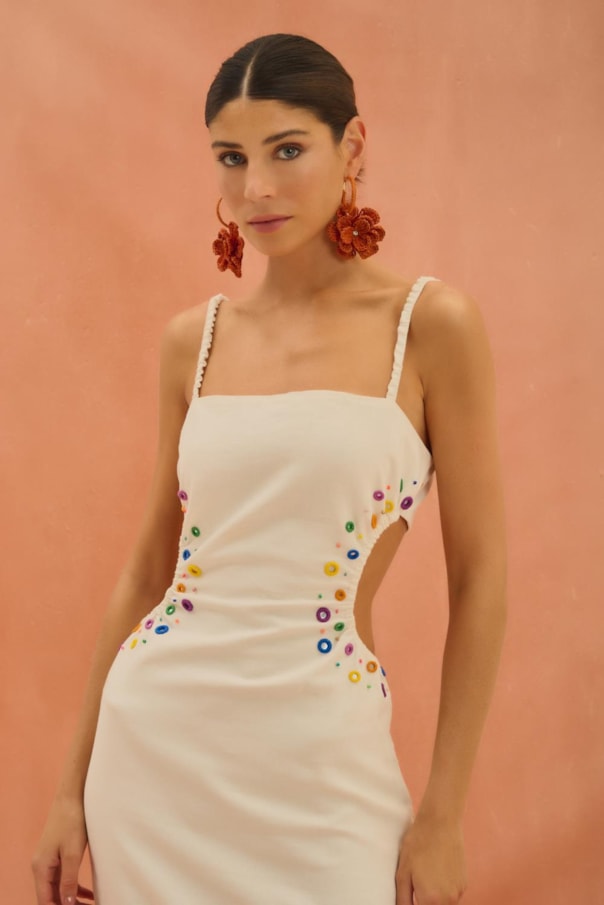 Vestido Bordado Luck