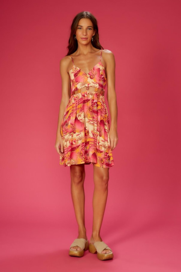 Vestido Curto Entremeio Resina