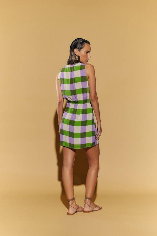 Vestido Curto Transpasse Estampa Vichy