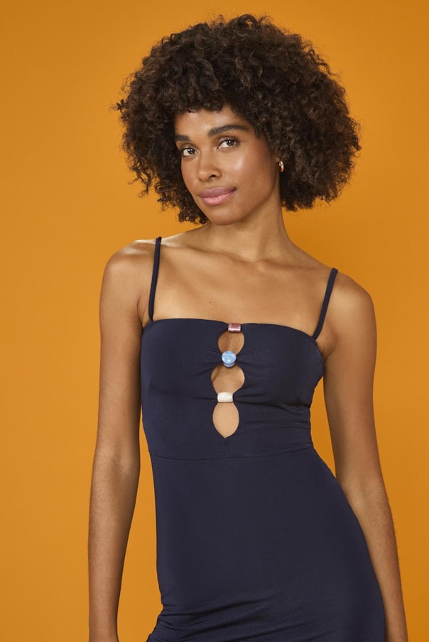 Vestido Jersey Entremeio Resina
