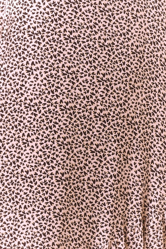 Imagem do produto Vestido Ombro So Castanha Pintada Areia