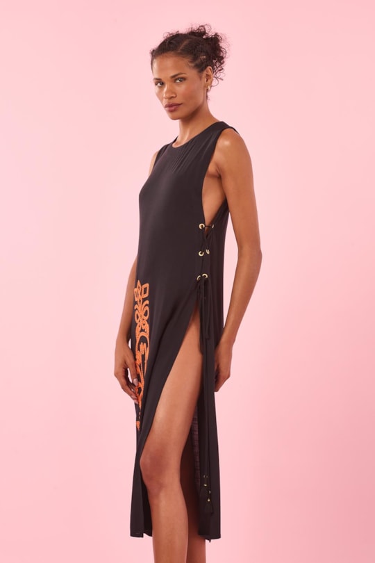 Imagem do produto Vestido Saida Bordado Kani